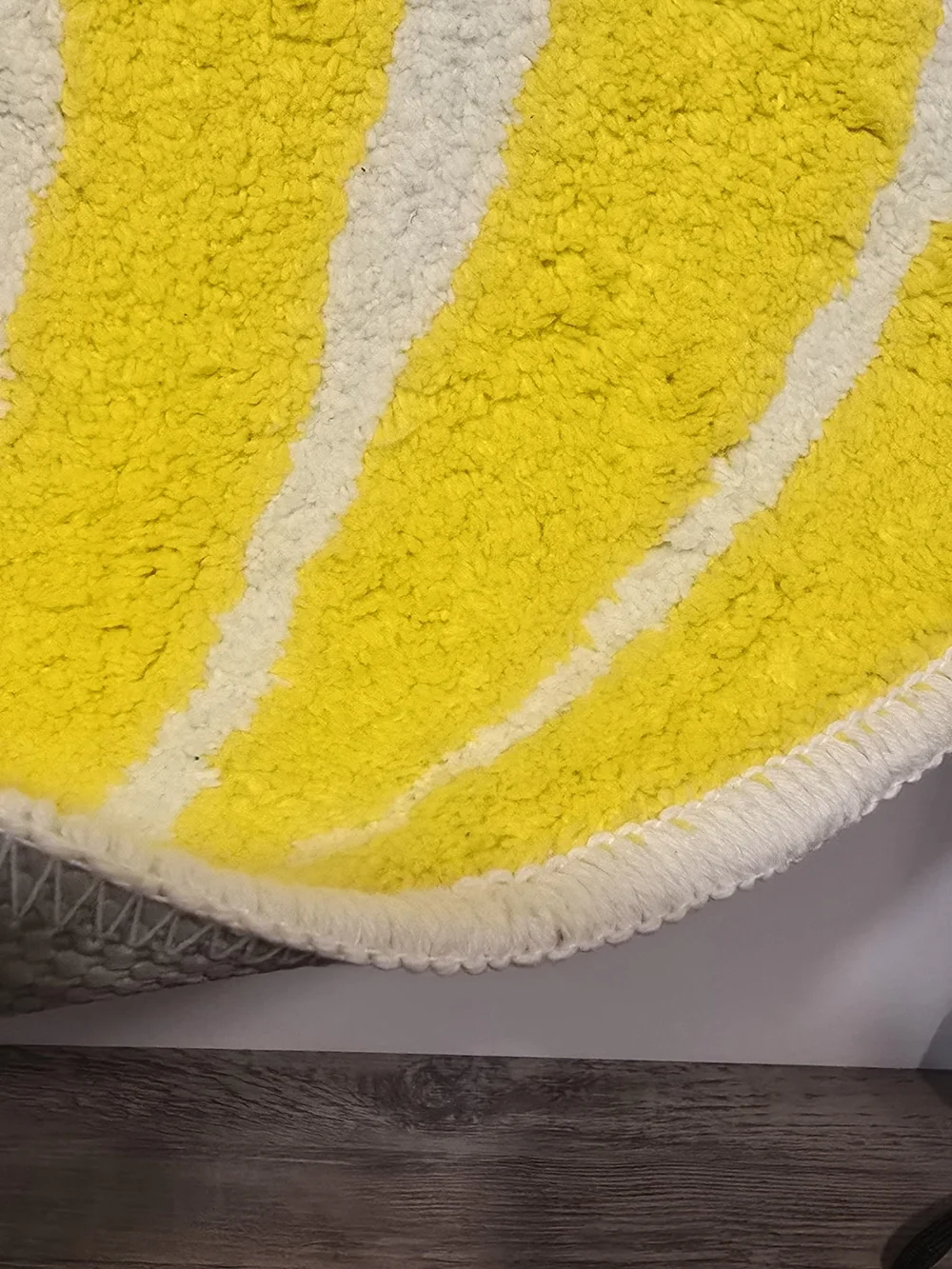 Room Essentials Yellow & Green Lemon-Shaped Bath Rug